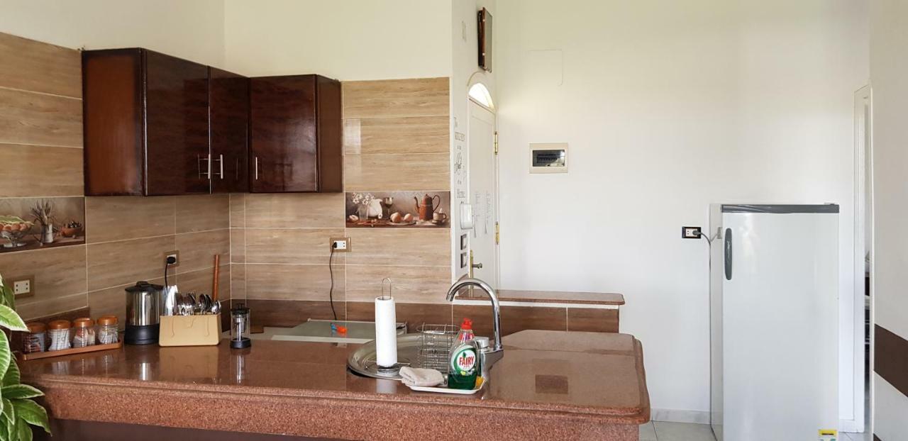 Angel Eyes House Apartment Luxor Bagian luar foto