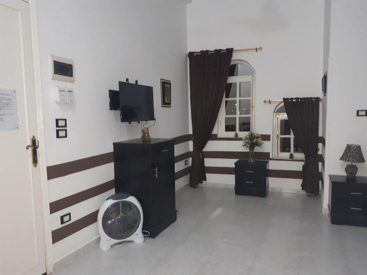 Angel Eyes House Apartment Luxor Bagian luar foto