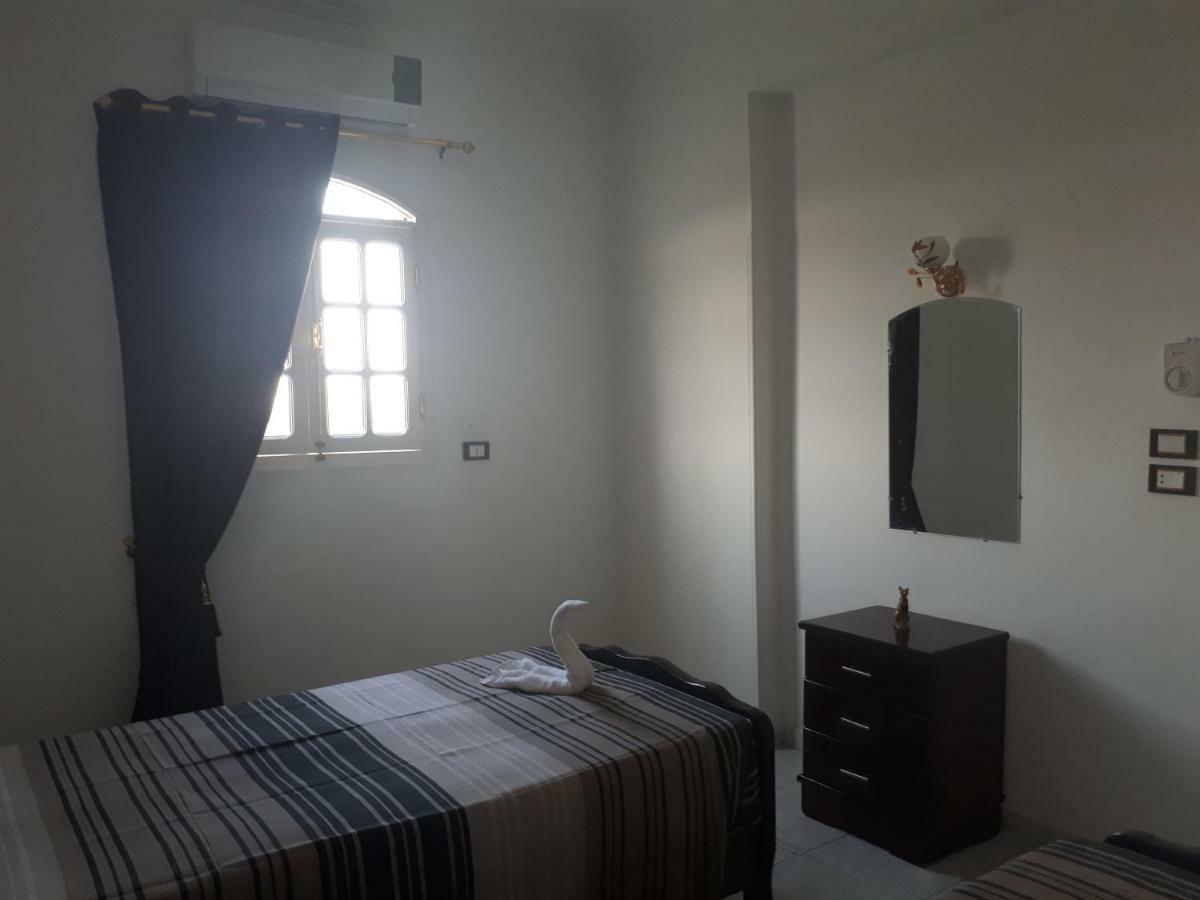 Angel Eyes House Apartment Luxor Bagian luar foto