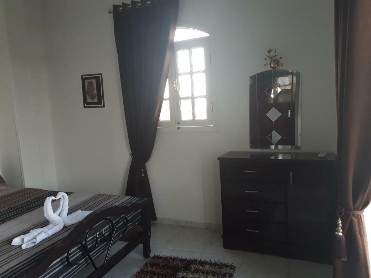 Angel Eyes House Apartment Luxor Bagian luar foto
