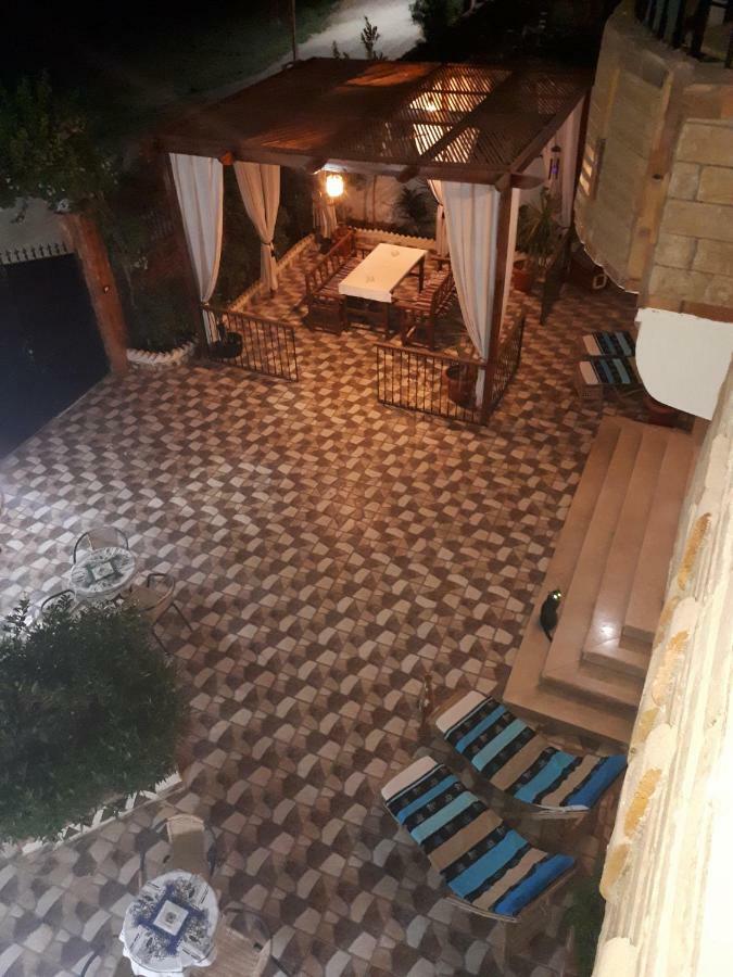 Angel Eyes House Apartment Luxor Bagian luar foto