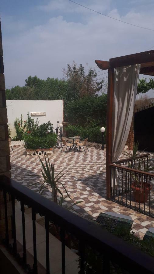 Angel Eyes House Apartment Luxor Bagian luar foto