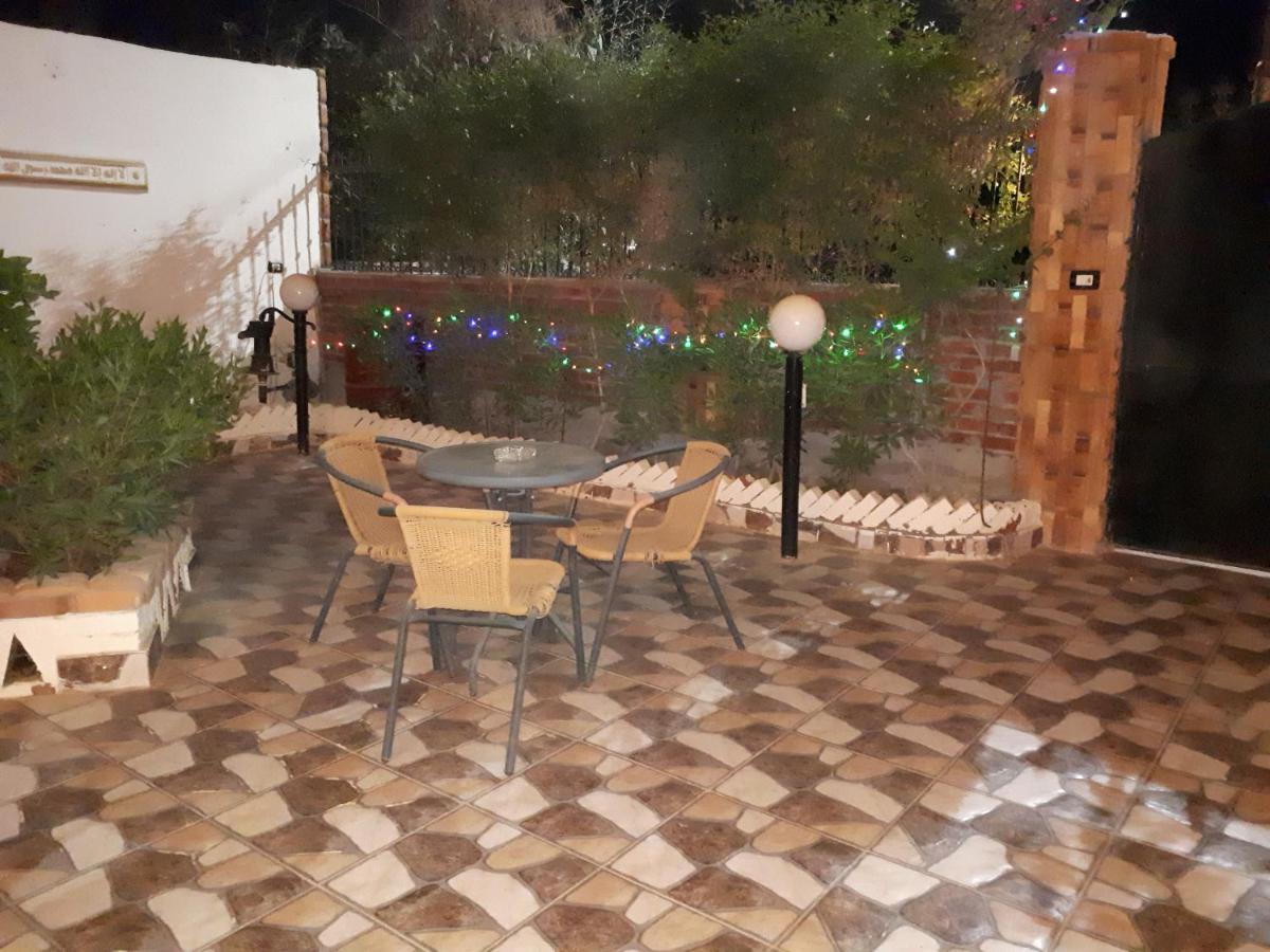 Angel Eyes House Apartment Luxor Bagian luar foto