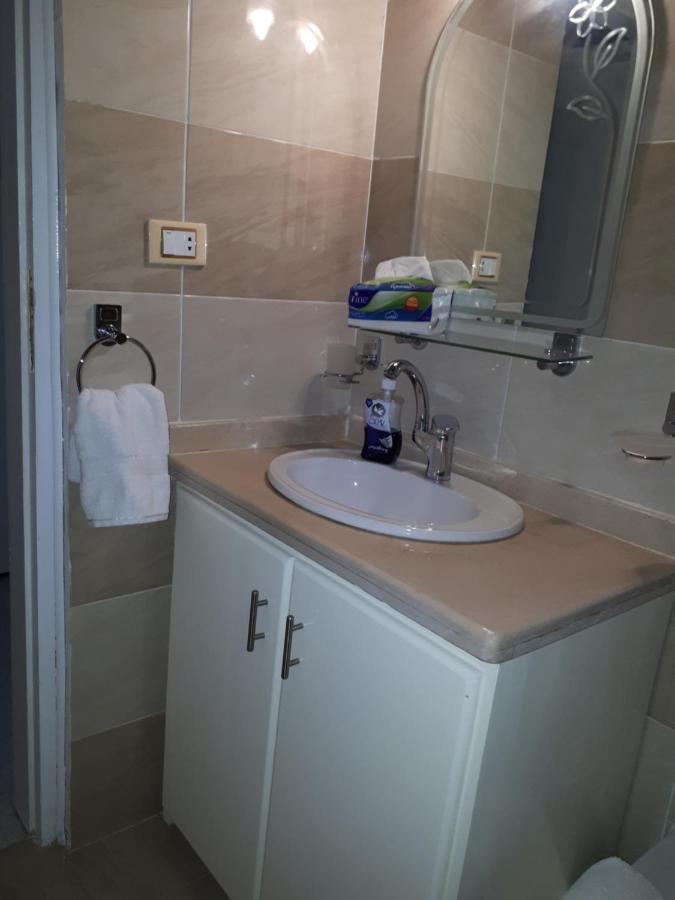 Angel Eyes House Apartment Luxor Bagian luar foto